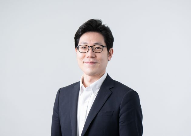 管理部門　部長代理　Kさん